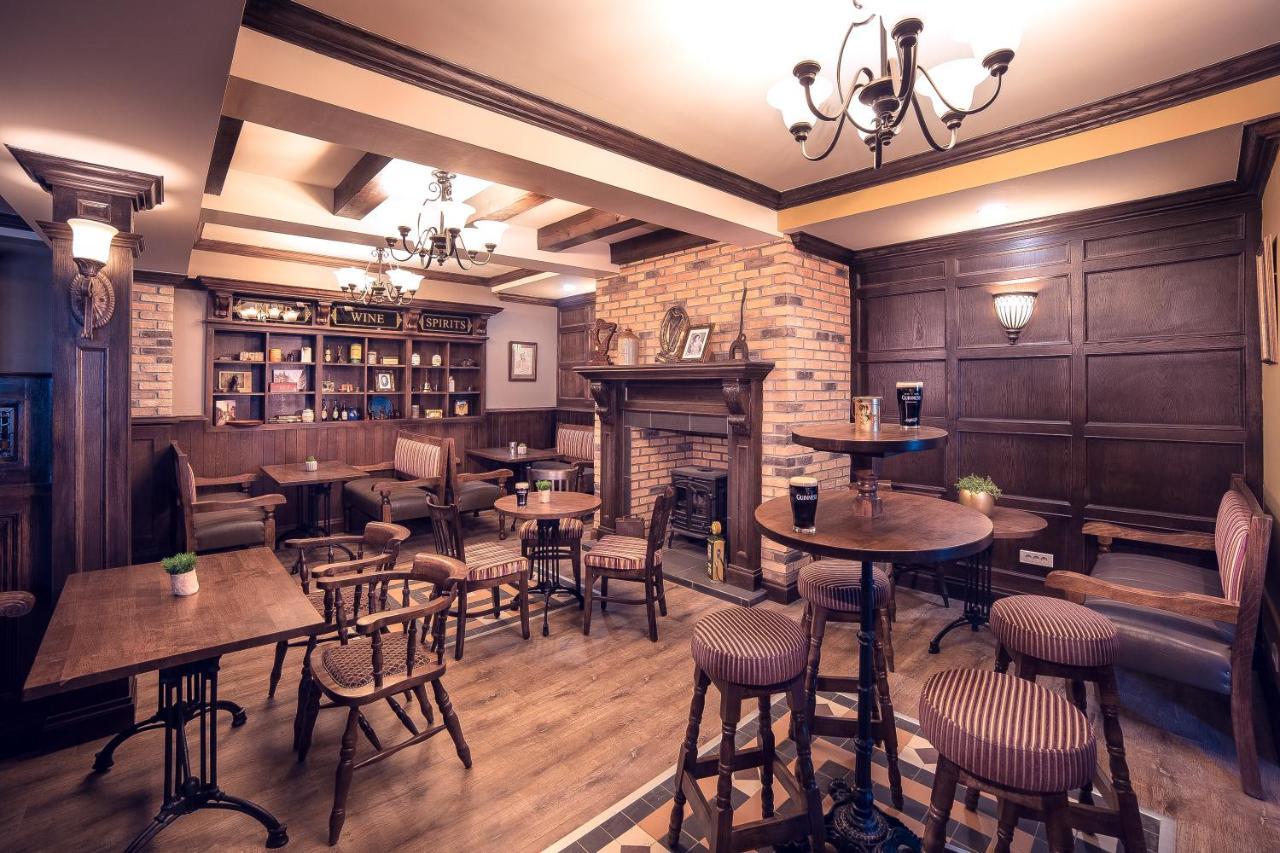 The Frontier Hotel Siret ภายนอก รูปภาพ